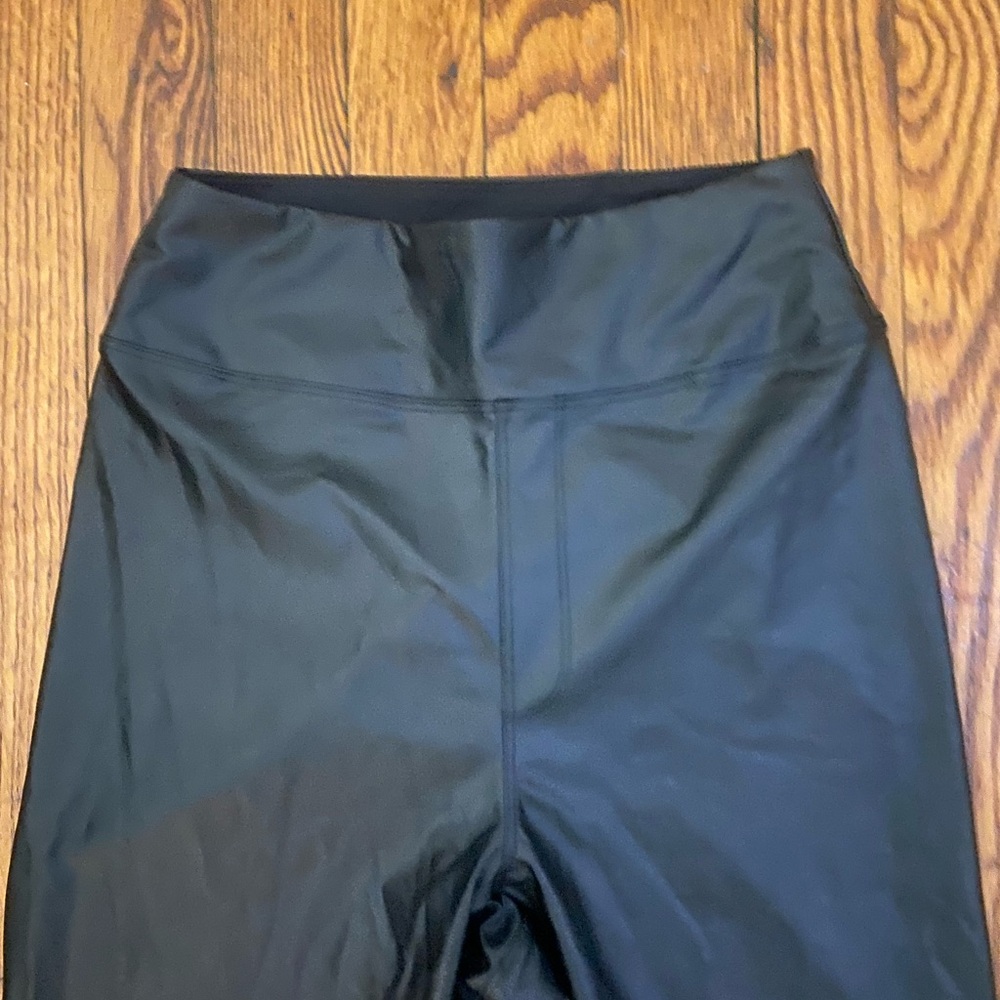 Aerie faux leather leggings in medium